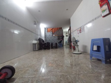 Bán nhà mặt tiền 4 tầng 114m2 (4.5/3.3x30m) đường Trần Xuân Soạn, Tân Kiểng giá 18 tỷ thương lượng