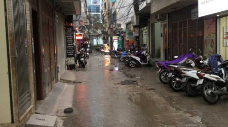 Đất đẹp đầu Ngọc Thụy - Tương lai ra sát mặt đường – Oto đỗ cửa, 3.1 tỷ
