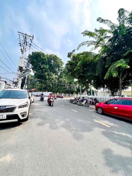 Đất Hiếm Trường Thọ sát Ga Metro Bình Thái, đầu tư hoặc xây văn phòng, CHDV gì cũng đẹp- 336m2 Thổ