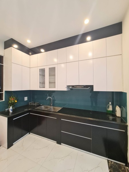 BÁn nhà phố Đào Tấn, Ba Đình, 41m2, 6 tầng, MT 4.1m, thang máy - kinh doanh, giá 8.6 tỷ