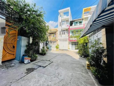 Nhà đẹp hẻm 6M, đường Âu Cơ, P. Tân Sơn Nhì, Tân Phú, 6.9 tỷ, 66M2, 4X18, 4 tầng