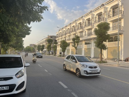 Đi đến slide 4