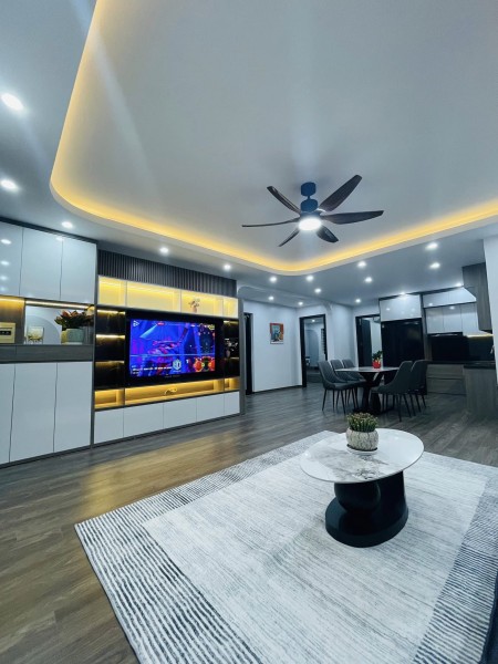 Nhỉnh 3 tỷ chung cư cao cấp căn góc tại Lĩnh Nam, Hoàng Mai, diện tích 112m, 3 phòng ngủ.