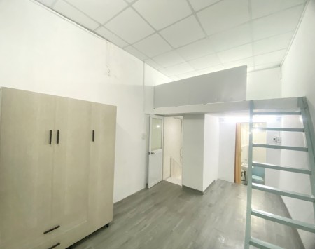 Cho Thuê Nhà Phú Nhuận Chỉ 8tr9 Đường Lê Văn Sỹ, nhà mới full Nnội Thất 2PN, ngay đầu hẻm