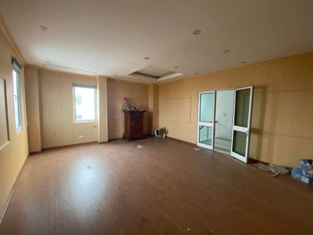 Bán nhà Vũ Đức Thận 96m2 x 3 Tầng – Lô gics – Ôto vào nhà, Giá chỉ 9.3 Tỷ