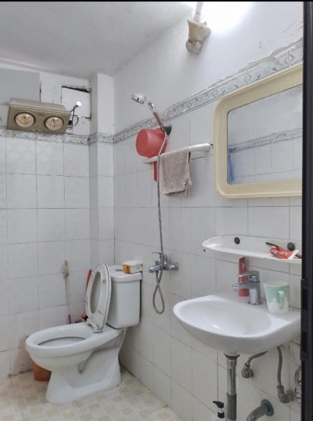NHÀ ĐẸP GẦN PHỐ TẠI NGUYỄN TRÃI, BÀN GIAO FULL NỘI THẤT, GIÁ HẤP DẪN