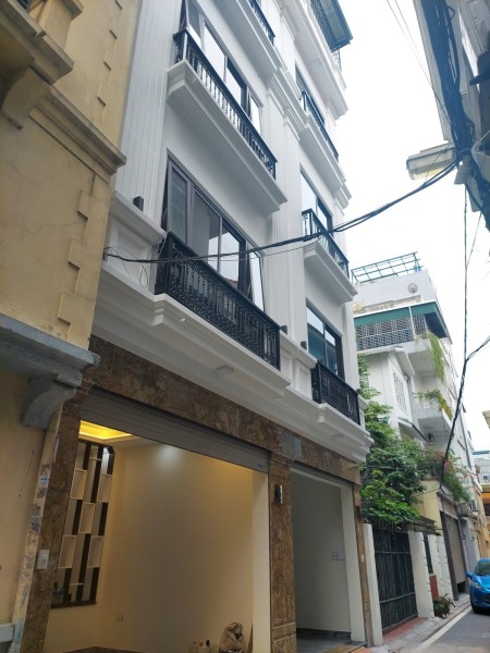 Nhà đẹp Nguyễn Sơn, 40m2, 5 tầng thang máy, Gara, nhỉnh 8 tỉ