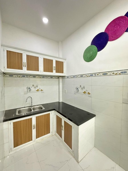 Nhà đẹp lung linh, Phường9 Gò Vấp, căn hiếm siêu rẻ trong phân khúc, tặng full nội thất, giá 2.65 tỷ