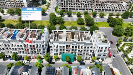 Shophouse sổ lâu đường 52m dối diện 60 tòa chung cư giá 32.1 tỷ tại Vin Gia Lâm (0985941715)