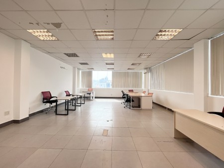 Cho thuê văn phòng đường Trần Quang khải, Quận 1 - TP Hồ Chí Minh 75m2 giá 27 Triệu