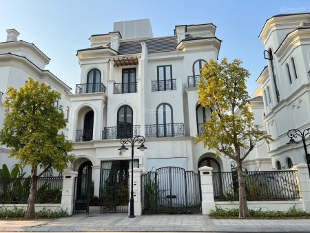 Chuyển nhượng biệt thự đơn lập 288m2, để ở đẹp nhất ngọc trai đảo lớn, Vinhomes Ocean Park