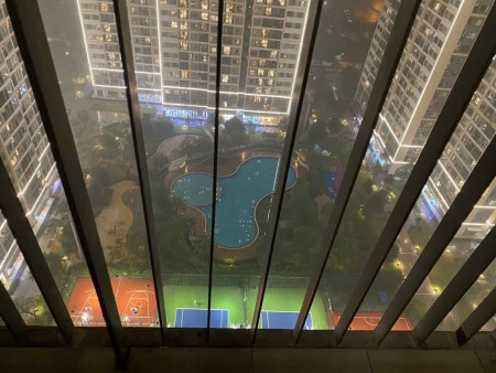 Bán gấp trước Tết !!! Rẻ nhất căn hộ 1N+1 Vinhomes Smart City view bể bơi, 2.1 tỷ bao phí