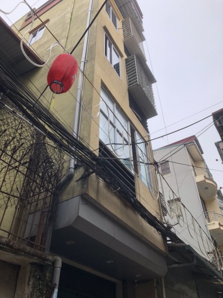 Bán nhà Tứ Liên, về ở luôn, 47m2, 4 tầng, giá bán 5.6 tỷ