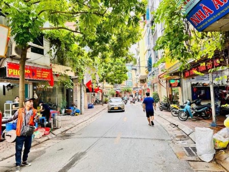 Bán nhà 90m2, 5 tầng, giá 17.6 tỷ - 5 tầng, mặt phố Chùa Quỳnh, Hai Bà Trưng, thuận lợi kinh doanh