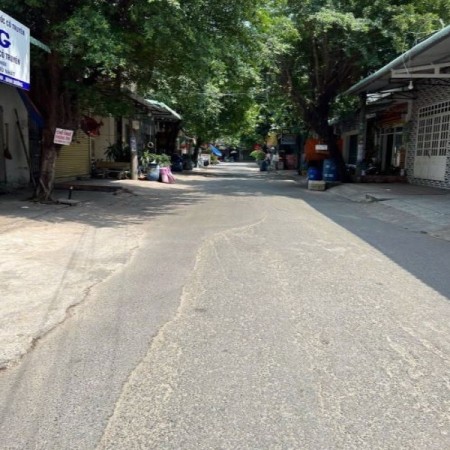 Bán nhà kèm 5 phòng trọ phía sau tại KDC Sóng Thần, Dĩ An, 144,3m2 giá 4,8 tỷ