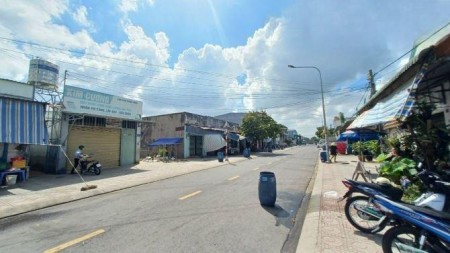 Bán dãy trọ 300m2, thiết kế 1 trệt và 2 lầu, thu nhập 40 triệu/tháng tại Thuận An, Bình Dương