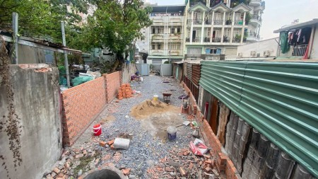 Cho thuê đất phường Bình Thuận, Quận 7 - giá 5triệu - 110.7m2