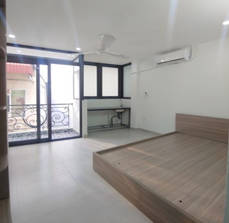 Bán tòa chung cư mini 16 phòng tại Trung Kính, 80m2 x 7 tầng rộng rãi, cực đẹp