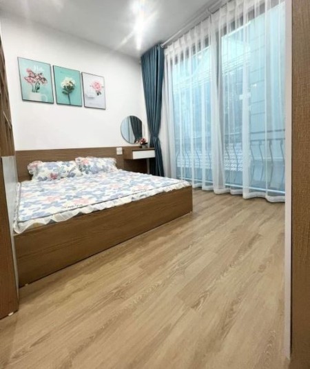 Bán chung cư mini tại Cầu Giấy, 9 phòng khép kín, thu nhập ổn định, diện tích 65m2