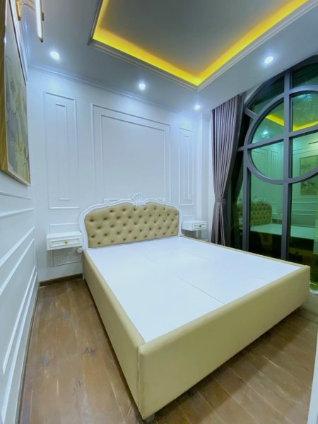 Bán nhà Tân Bình hẻm xe hơi đẹp lung linh 4 tầng, 5.5 tỷ