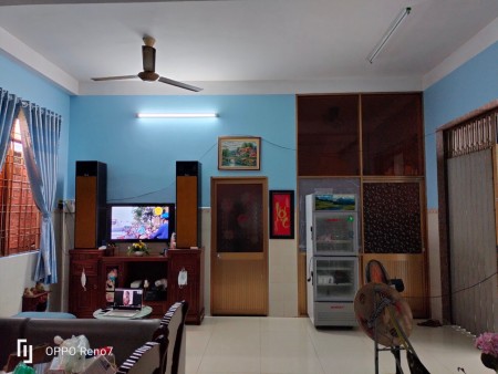 Nhà lầu mặt tiền QL1A cầu Long Định. Châu Thành Tiền Giang. Diện tích 158m2