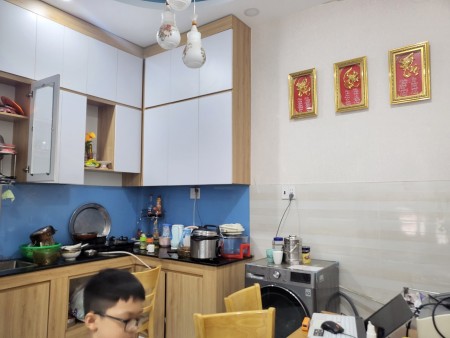 Đi đến slide 4