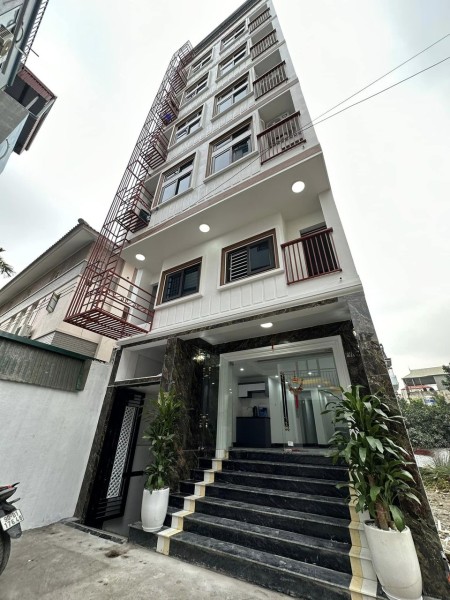 Bán siêu phẩm CCMN 110m2, MT 6m, thiết kế 8 tầng, full nội thất, giá bán 17.9 tỷ