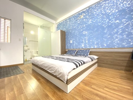 CHDV full nt thất đẹp, view L81,thang máy tận phòng , giá tốt