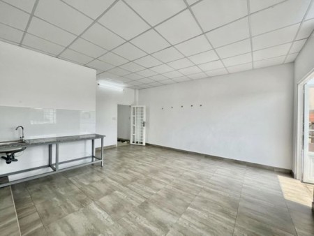 Cho thuê phòng trọ đường số 4, Linh Tây, Thủ Đức giá 4.8 triệu đồng, tiện nghi đầy đủ