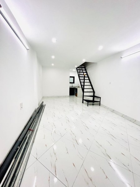 Cần bán nhà An Dương, Yên Phụ 30m2 giá 1.15 tỷ, 2 tầng, mặt tiền 3,5m