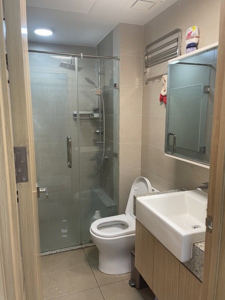 Emerald cho thuê ch 2pn, 2wc, diện tích 71m2 giá 12 triệu full nội thất