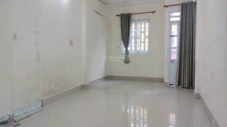 Bán nhà Nguyễn Khang, nhà đẹp - Kinh doanh đỉnh, 35m2, 7.5 tỷ