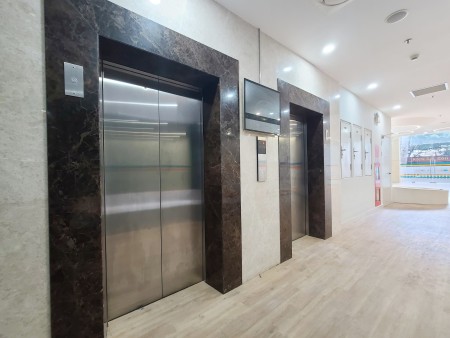 Cho thuê sàn VP 100m2 mới tinh tươm tại mặt tiền 91A Cao Thắng, Q3. Giá chỉ 50 triệu/th