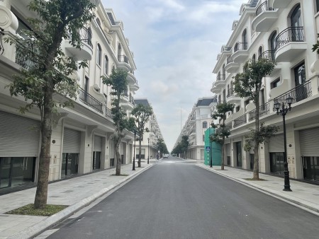 Đi đến slide 6