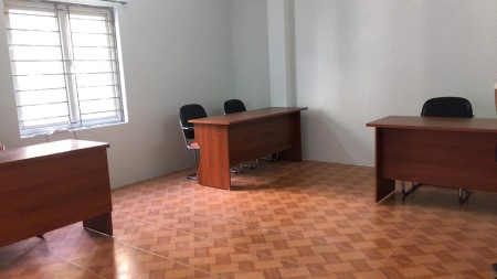 Văn phòng 20m2 nội thất cơ bản cho thuê chỉ 3 triệu Trần Phú - Mỗ Lao