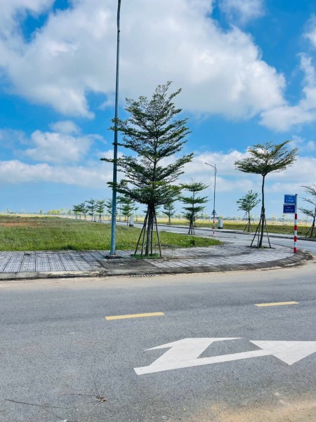 Sụp hầm lô đất tại Tam Hiệp, Núi Thành