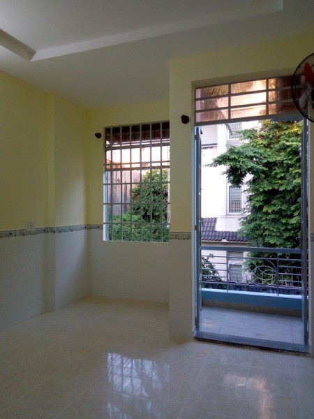 Bán nhà đẹp đường Gò Dầu, Tân Phú, TPHCM