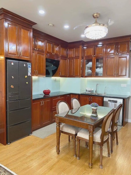 Bán nhà Kim Giang, mặt ngõ ôtô sổ vuông vắn phân lô diện tích 50m2, 4 tầng giá 5.6 tỷ