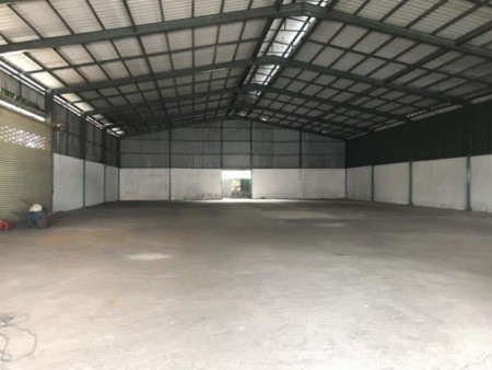 Cho thuê nhà xưởng 1600m2 tại P.Thạnh Lộc Quận 12