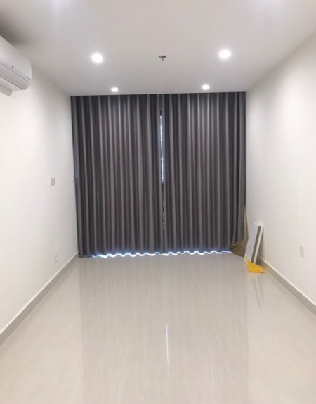 Cho thuê căn hộ Studio bếp full + Rèm giá chỉ 5,5 triệu Vinhomes Quận9