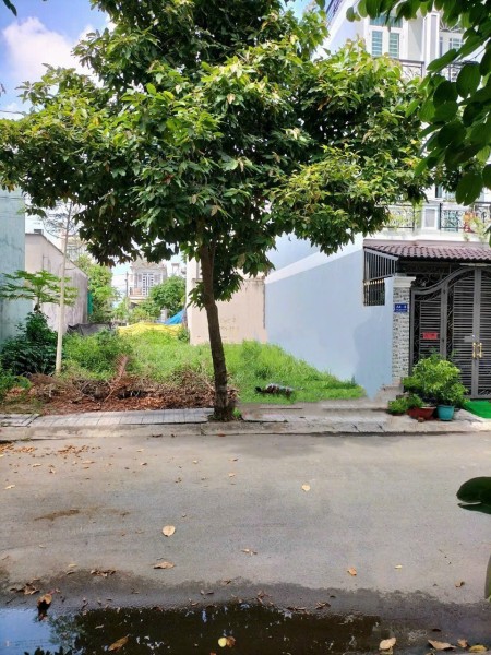 Cực Đẹp Lô Đất 4,5x18= 81m2 Giá chỉ 1Tỷ350 Ngay bến xe quận 8 PHCM.