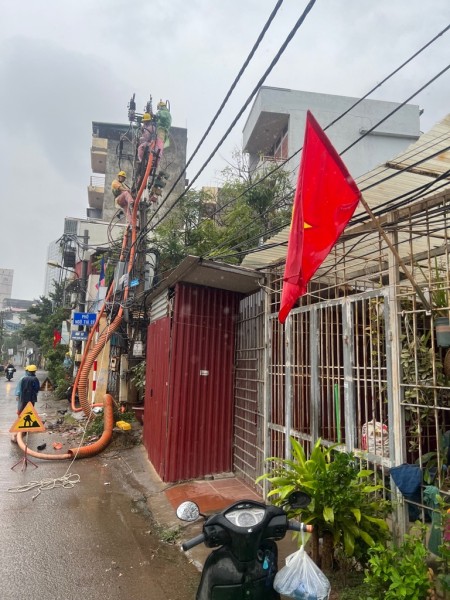 Chính chủ cần bàn nhà Ngõ Thì Sỹ, Vạn Phúc, Hà Đông. Sổ đỏ chính chủ