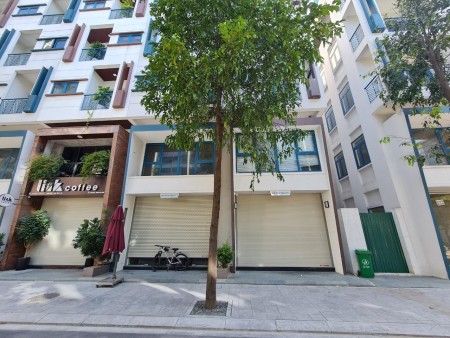 Chính chủ bán nhà Galaxy 3 Nhà ở Ngân Hà - Vạn Phúc, Hà Đông