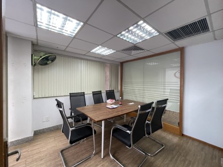 Cho thuê văn phòng tầng trệt đường Điện Biên Phủ, Bình Thạnh-105m2 giá thuê 34.00 Triệu