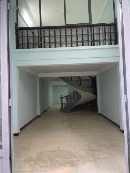 Cho thuê VTKD dương 10m kế MT Lũy Bán Bích 4 x20,3 Tầng 19 triệu tl