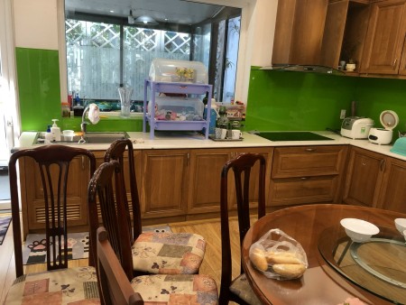 Cần bán gấp biệt thự Villa Park, 8x17 1 trệt 2 lầu Full nội thất, sổ hồng cá nhân, giá chỉ 18 tỷ TL