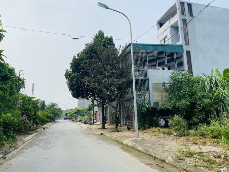 Lô đất đẹp tiềm năng 120m2 sát 2 chung cư mini cạnh đường đôi Bắc Phú Cát