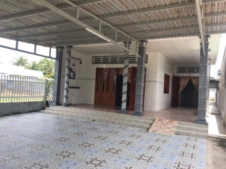 Bán nhà tại Gò Công Đông Tiền Giang, DT 9x43,5 nhà cấp 4 có 3PN 1,6 tỷ TL, Sổ hồng hoàn công