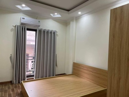 Bán Nhà, Nhà 5 tầng ô tô cách mặt phố 30m giá nhỉnh 6 tỷ