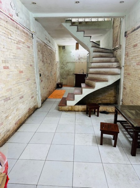 Bán Nhà Khâm Thiên, Mặt Ngõ Rộng, Giá Đầu Tư, DT 30m2, 3 Tầng, Giá 3.2 Tỷ